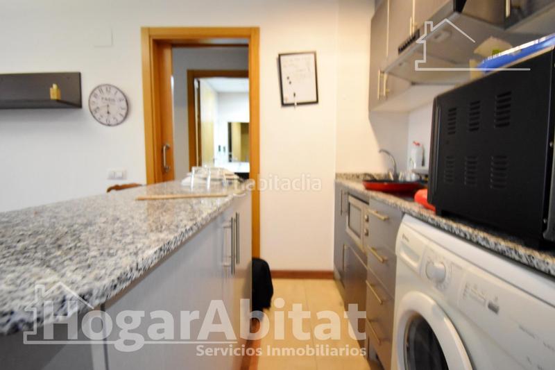 Foto 32e5f8d6-8d5a-4518-8a87-bcc5dc8d2403. Pis amb calefacció aparcament a Oliva pueblo Oliva