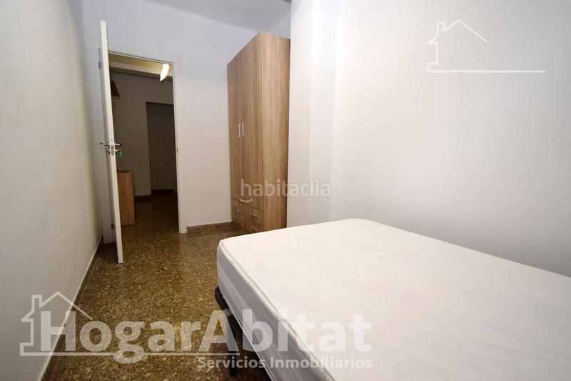 Foto 5459ab21-5c51-4af9-985c-bb9ae274c3f6. Pis a El Mercado Manises