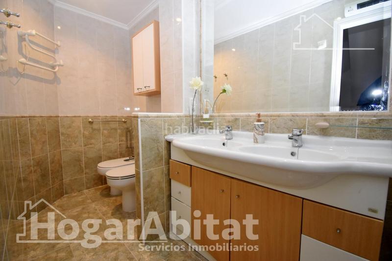 Foto 555efc34-3882-49ef-a0be-c76a80e06d37. Casa adossada amb aparcament a Alquenència - Venècia Alzira