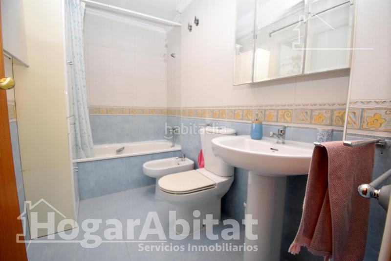 Foto f10800d7-7ed3-46dc-af05-4dbe66fa3618. Casa adossada amb aparcament a Alquenència - Venècia Alzira