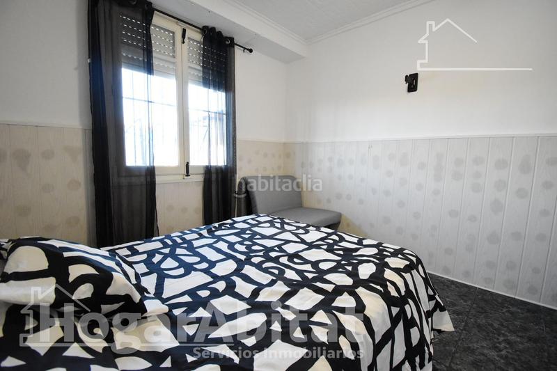 Foto 1bb1102e-3024-4ba5-9939-83d9d867c004. Chalet  con gran terreno, piscina, barbacoa y garaje en Gandia