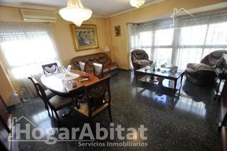 Appartement  Calle obispo jaime pérez. Excelente ubicación! amplio, alto y todo exterior con ascensor