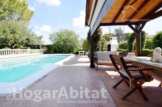 Chalet  Calle ermita. Chalet seminuevo con piscina, garaje, jardin y terraza