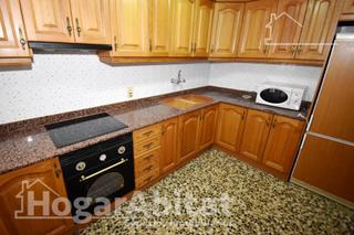 Appartement  Avenida monti. Muy amplio con balcón y vistas a la montaña