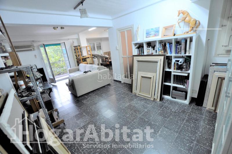 Foto c40bd083-b95c-489b-b26c-efbbdd6ab886. Pis a Mont Olivet Valencia