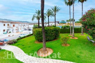 Casa adosada  Avenida garrofer. Espectacular adosado! luminoso en residencial con piscina y terr