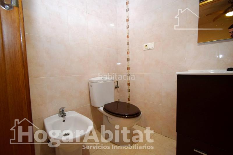 Foto d210ccfc-7f9d-48cc-88af-b7a433dc3d07. Piso muy amplio con garaje y trasero en Monserrat