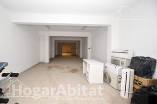 Local Comercial  Calle palleter el. Espaciosa con muchas posibilidades para empezar tu proyecto