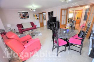 Pis  Avenida gaspar aguilar. Excelente ubicación! alto, amplio y exterior con balcón