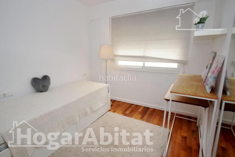 Foto 07515f81-1645-43bc-a024-c35165272b6b. Penthouse with heating in Centro Ciudad Paterna