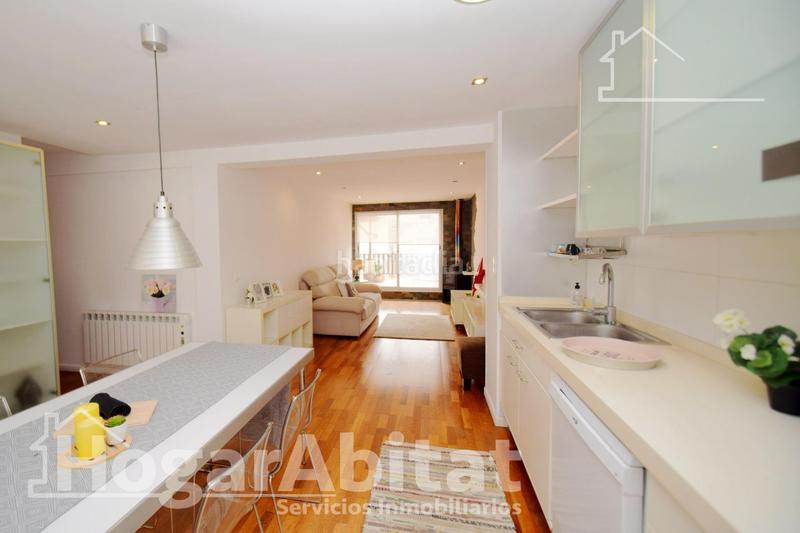 Foto 4065a148-f3de-4c25-963d-d27d20899451. Penthouse with heating in Centro Ciudad Paterna