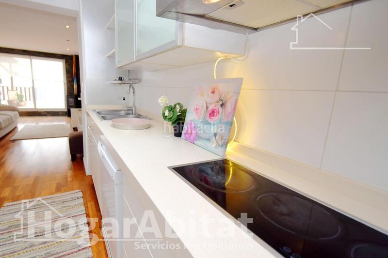 Foto 7cd4cf2b-62bc-4fe1-ad7b-fa462dfafb36. Penthouse with heating in Centro Ciudad Paterna