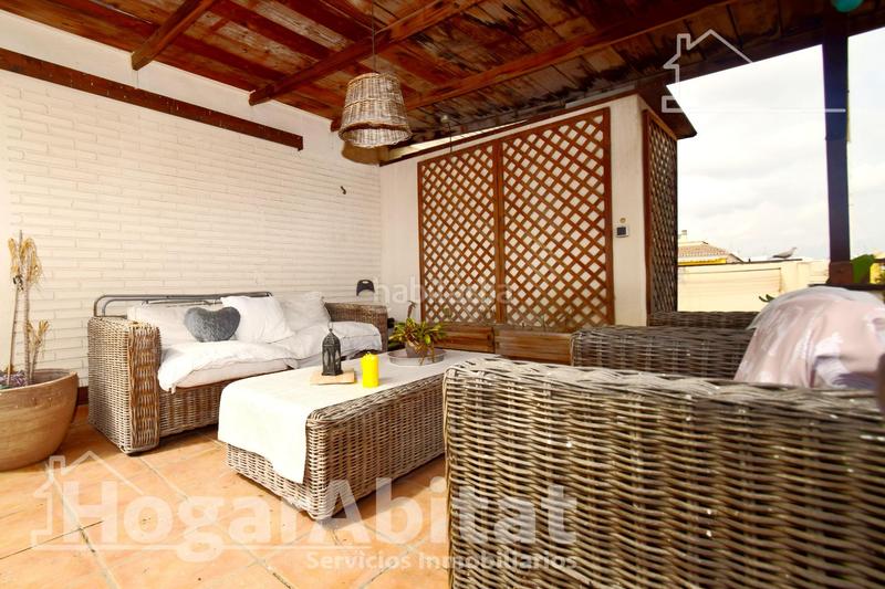 Foto c0183d69-d0e6-4a4e-b508-bc992cfaa49a. Penthouse with heating in Centro Ciudad Paterna