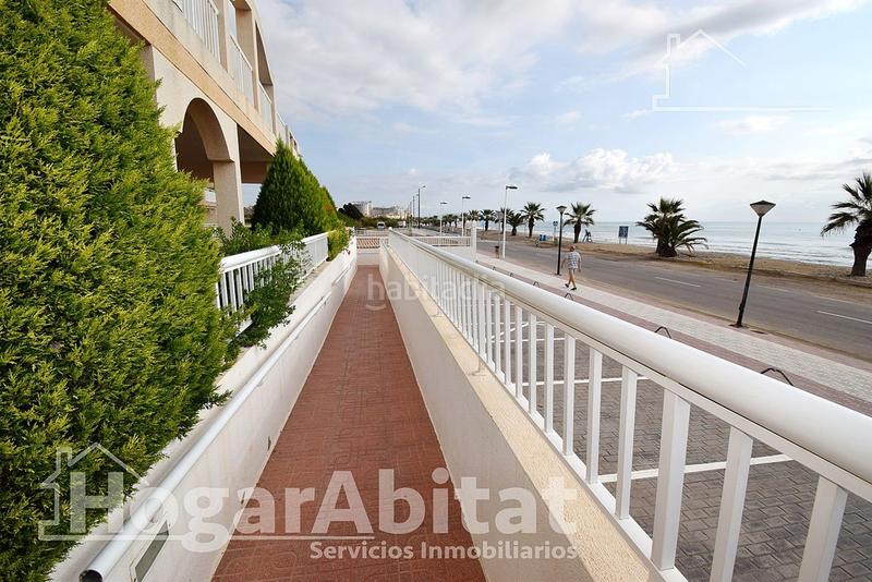 Foto 5ed05731-3bd8-4fa0-bea9-411ca866819b. Piso a estrenar! con piscina, terraza esquinera y garaje en primera línea de playa en Oropesa del Mar