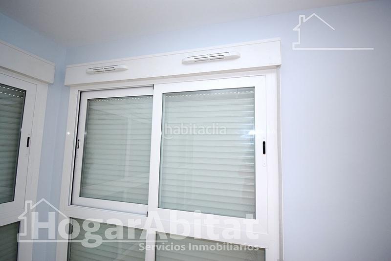 Foto feddce70-d528-4f81-b7ce-eaa77ca1374c. Piso a estrenar! con piscina, terraza esquinera y garaje en primera línea de playa en Oropesa del Mar