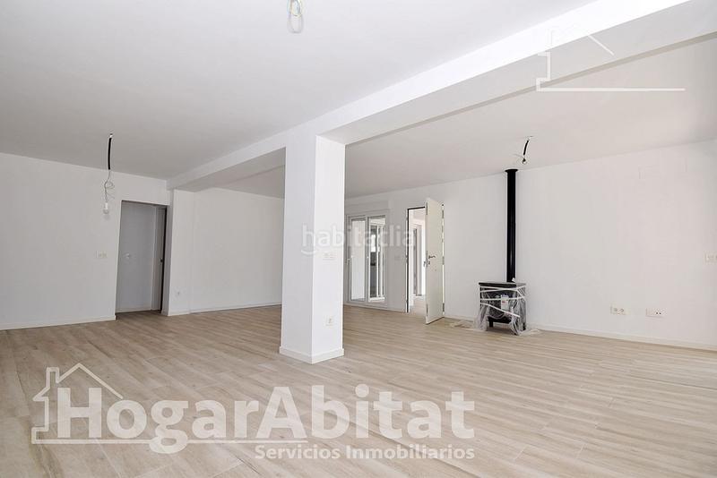 Foto f1fd79dd-8a36-434a-ad58-ddf2f6340a62. Chalet mit parking pool in Heliópolis Benicasim / Benicàssim