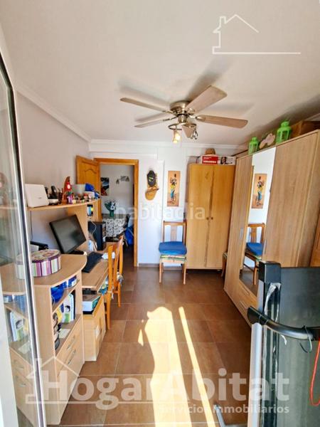 Foto 5a3c35b5-4149-478a-85d9-0d3975a93db5. Piso amplio con balcón y ascensor cerca del metro en Godella