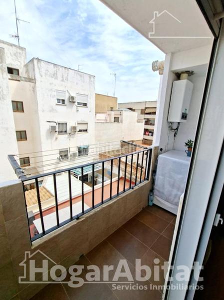 Foto d6930626-7640-4be4-9c74-7f6505eb7ffb. Piso amplio con balcón y ascensor cerca del metro en Godella