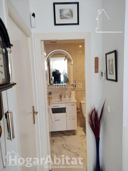 Foto 560b3f1d-e1f1-4df9-ac44-66e426f23cf5. Casa adossada amb piscina a Zona Carrefour - Urbanizaciones Torrevieja