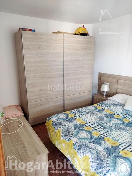 Foto 562af19b-f43c-4a2d-b5e3-5909d83e9189. Casa adossada amb piscina a Zona Carrefour - Urbanizaciones Torrevieja