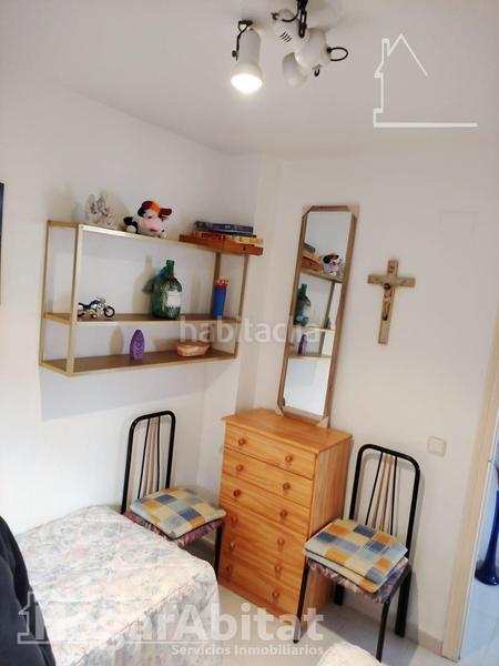 Foto e9838402-8bf3-4940-b423-3470d21147f6. Casa adossada amb piscina a Zona Carrefour - Urbanizaciones Torrevieja