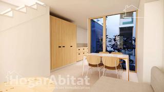 Casa adossada  Calle ingeniero ballester. En pleno centro! precioso adosado a estrenar, impecable y lumino