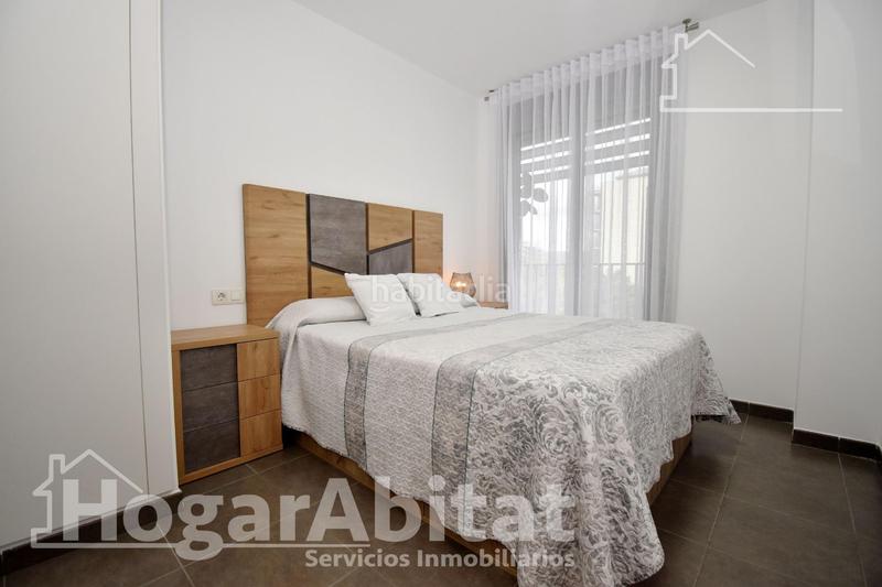 Foto aa2f62fc-2c7b-4da9-8f53-6f81a6b39f7c. Piso seminuevo y esquinero en residencial con garaje y terraza en Castellón de la Plana