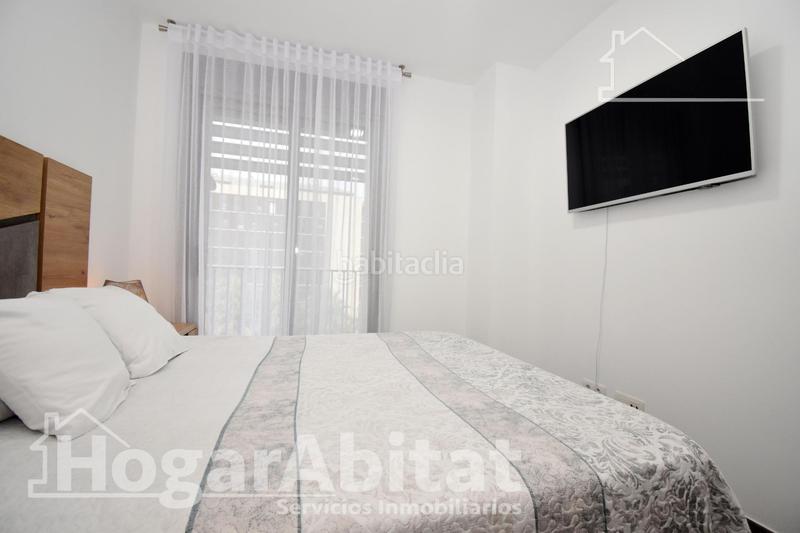 Foto b75bc38e-2ac6-4dc7-ab5f-670ba8e7c571. Piso seminuevo y esquinero en residencial con garaje y terraza en Castellón de la Plana