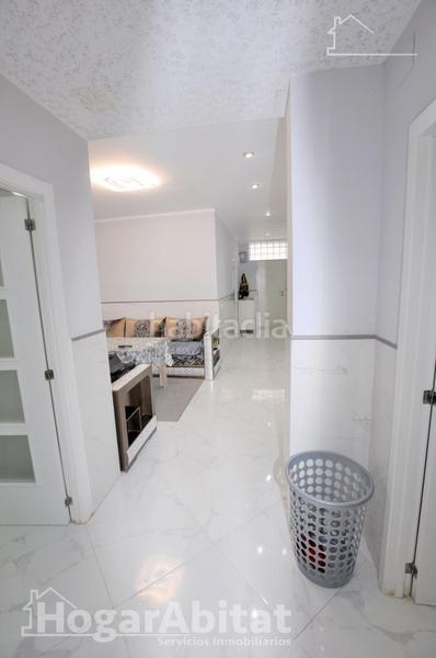 Foto 55f24e4d-ba2d-42f9-9cb4-8149e7c7f024. Piso reformado con terraza cerca de la playa en Centro puerto Sagunt