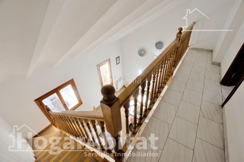 Foto 005a6f7b-edd0-49c7-8e3d-93e37b1fe854. Casa oportunidad de inversión! gran casa con garaje y terraza en Sagunt