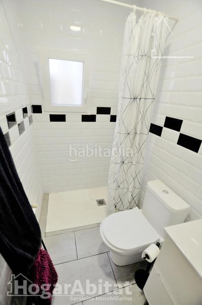 Foto 352d13c5-2e26-4fc5-8e40-7f12d81ffdc3. Casa oportunidad de inversión! gran casa con garaje y terraza en Sagunt