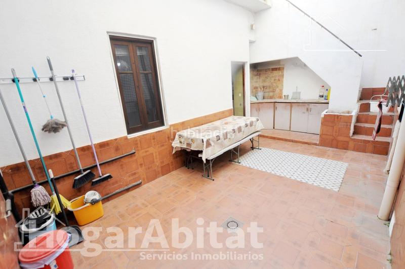 Foto aeb48899-eac1-4995-94c9-486e0dd64103. Casa oportunidad de inversión! gran casa con garaje y terraza en Sagunt