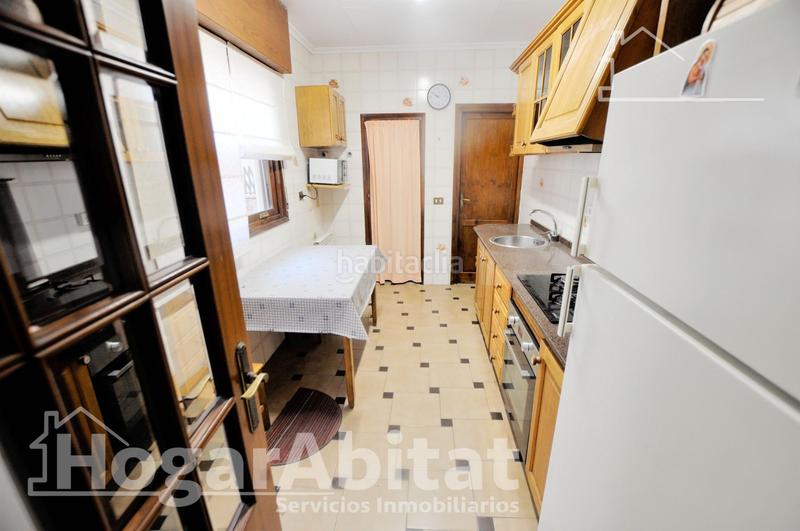 Foto b49a112b-9375-4ef4-aa87-75cad0e11f24. Casa oportunidad de inversión! gran casa con garaje y terraza en Sagunt