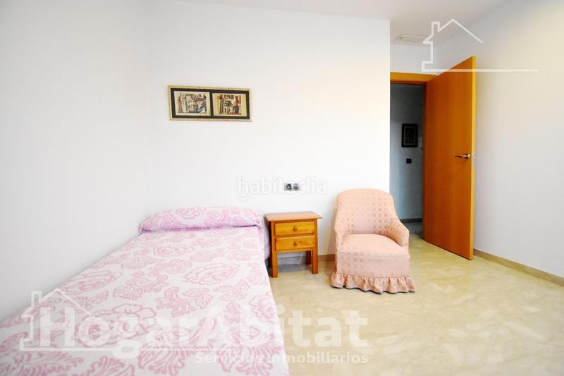 Foto 45bcc113-bdf7-4643-9741-fb5f91b444d5. Reihenhaus mit heizung parking in Park Nord - Casona Gandia