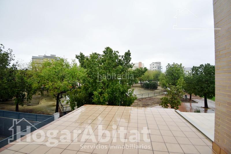 Foto 802fdb63-c50b-49a6-87e3-dfa23b8ba75c. Reihenhaus mit heizung parking in Park Nord - Casona Gandia