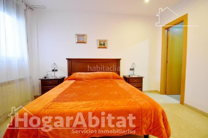 Foto 8132e41a-df5e-4098-92c2-b08e7df790c4. Reihenhaus mit heizung parking in Park Nord - Casona Gandia