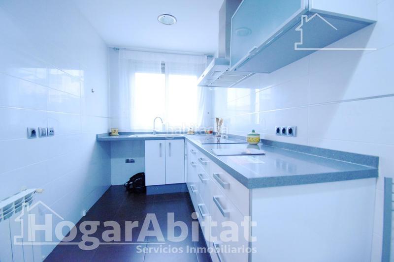 Foto ed454ee7-6c6c-4ef6-80e6-d3ee4ca07a1e. Reihenhaus mit heizung parking in Park Nord - Casona Gandia