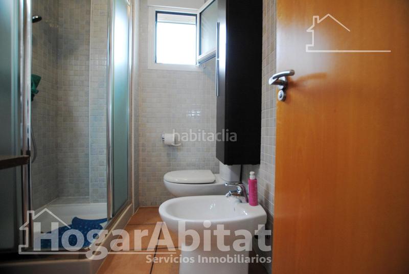 Foto 9466bb3e-da41-4910-b34a-1e4b862f031a. Chalet  con piscina, garaje, terraza y barbacoa en Gandia