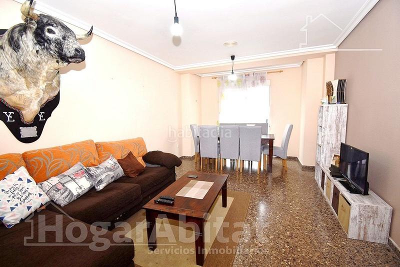 Foto f7a383c8-5305-4e06-bec0-c52ac46edec9. Pis amb aparcament a Onda