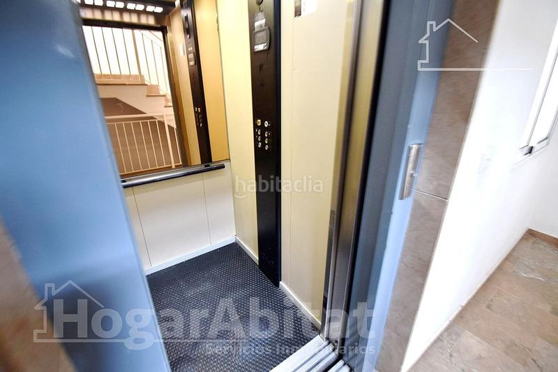 Foto f97ae358-9e41-4f54-b7c1-fb5b00044c4b. Pis amb aparcament a Onda