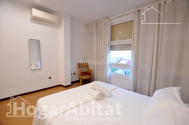 Foto 2a5391c0-1ad4-4d07-8514-ace96edc7a51. Piso cerca del puerto! amplio, bonito y luminoso con balcón en Alicante