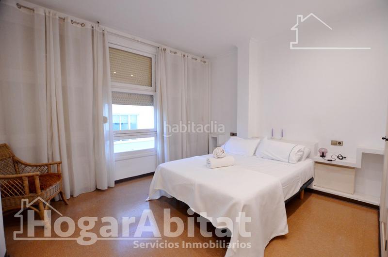 Foto c47416ad-b288-4c92-8413-f5716cc7bb69. Piso cerca del puerto! amplio, bonito y luminoso con balcón en Alicante