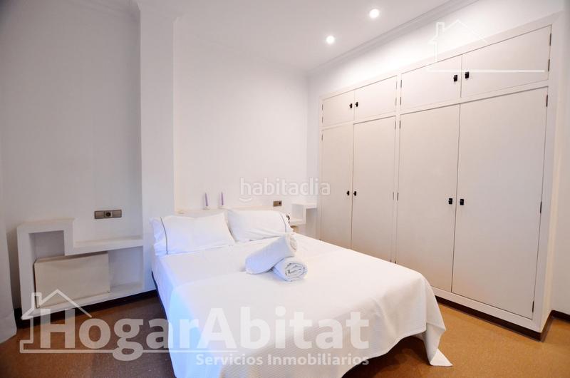 Foto d3a224ff-80e3-4afd-84a9-41146886c857. Piso cerca del puerto! amplio, bonito y luminoso con balcón en Alicante