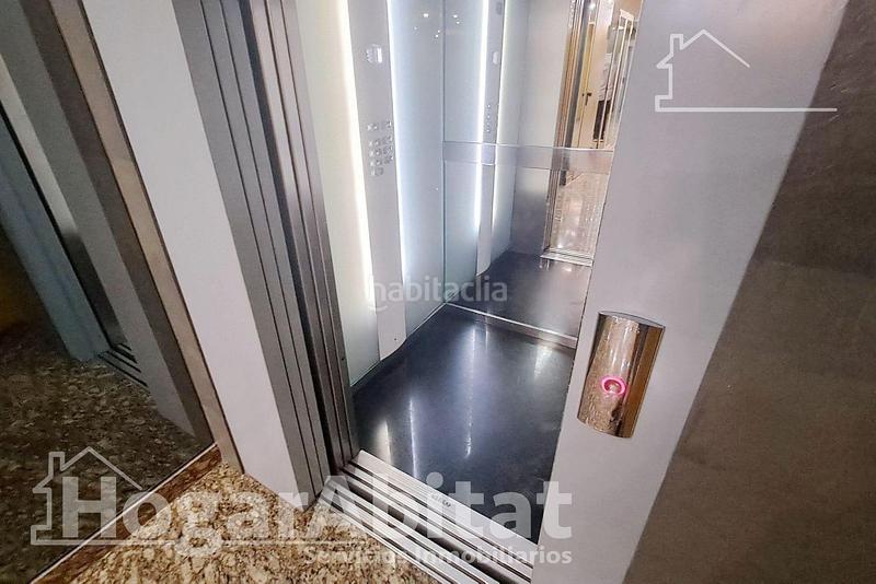 Foto b27d578f-c72c-4ab8-a405-c5499b17878e. Appartement avec parking dans El Grao Castellón de la Plana