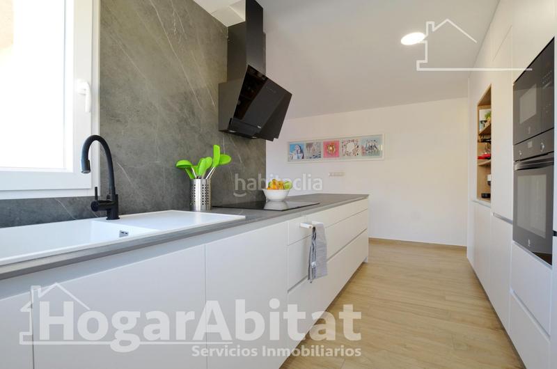 Foto 2a95fe75-e236-4771-80b9-913ba4f880a3. Appartamento con parcheggio in Oliva playa Oliva