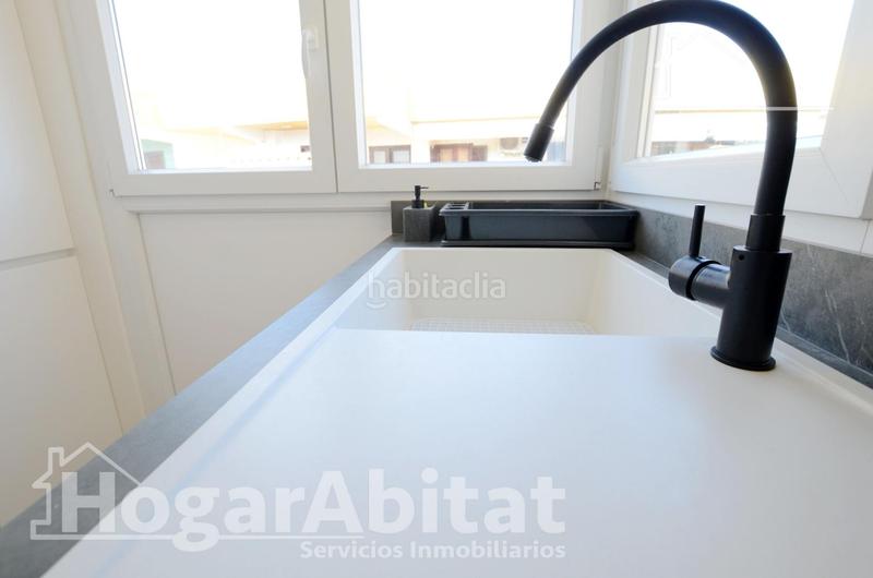 Foto b7d601d3-18a2-403e-ad6c-5de57879f6a2. Appartamento con parcheggio in Oliva playa Oliva