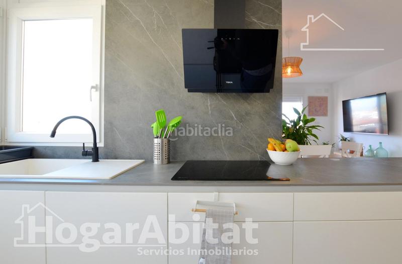 Foto f4b2279f-b3a0-4cd8-a298-71ac629bcf9c. Appartamento con parcheggio in Oliva playa Oliva