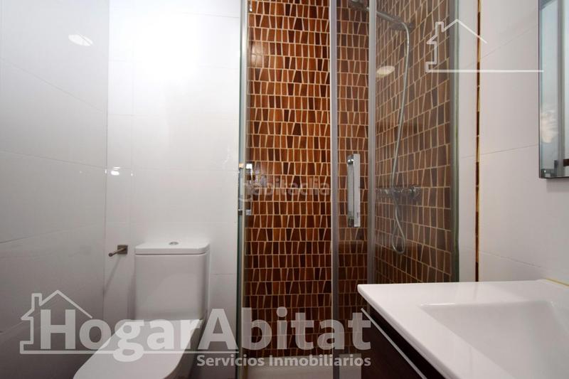 Foto 5e91f9a2-de23-4cb1-a1d0-dd076dc6fecc. Piso excelente zona! precioso dúplex seminuevo y exterior con ascensor en Valencia