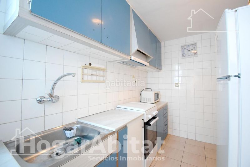 Foto 10b9ef9e-6cac-476e-a2eb-caeab1d34121. Pis a Corea Gandia