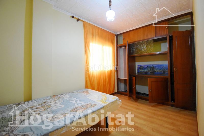 Foto 21898b9e-ea68-4c6c-a81e-68a66fcf16c2. Pis a Corea Gandia